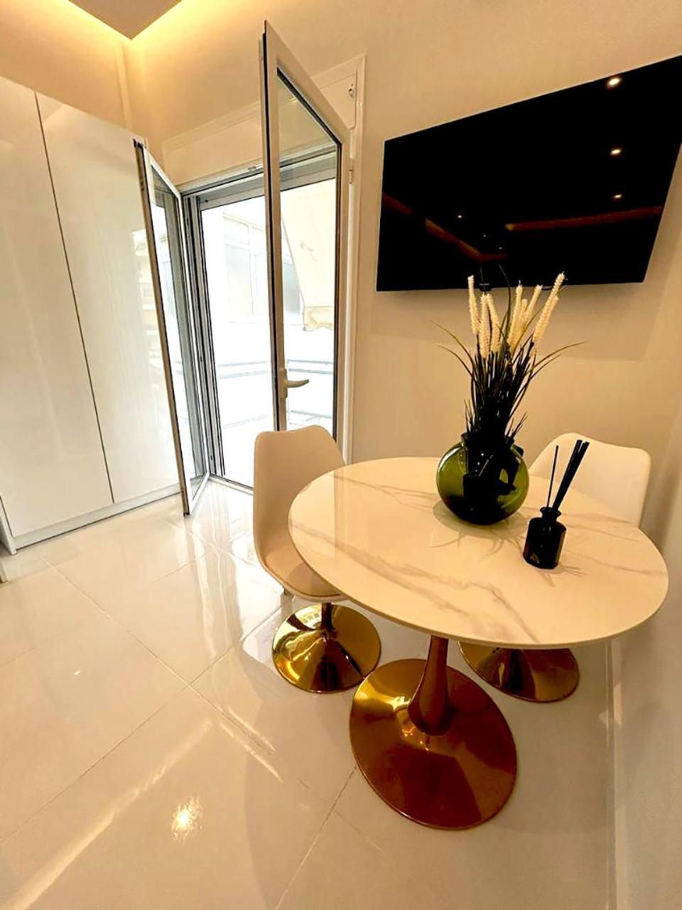 Boutique3436 Luxury Apartment Athen Eksteriør bilde